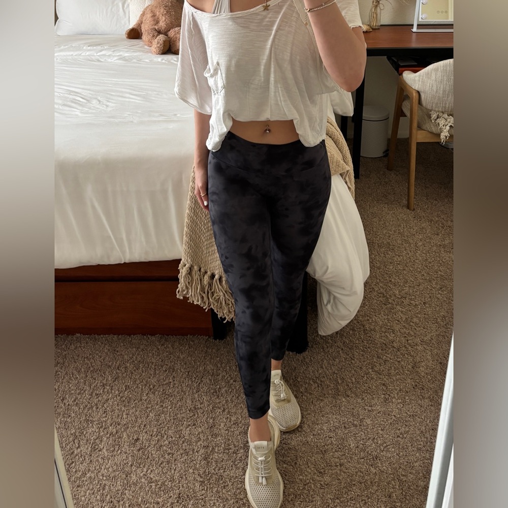 HALARA Black Tie-Dye Leggings